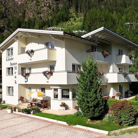 Gaestehaus Mrak Лангенфельд Экстерьер фото