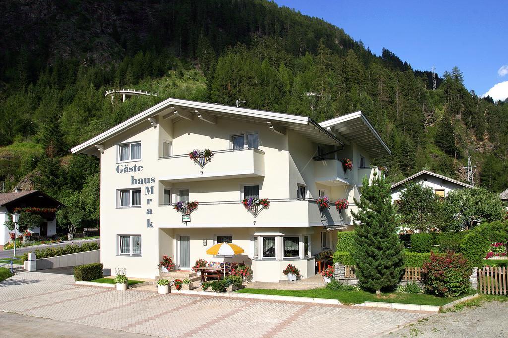 Gaestehaus Mrak Лангенфельд Экстерьер фото